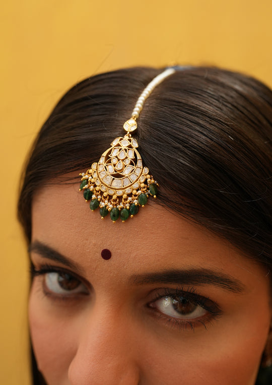 Sterling Silver Damini Semi-Emeralds Maangtika