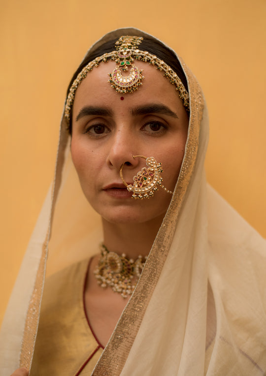 Golconda Multicolored Nath