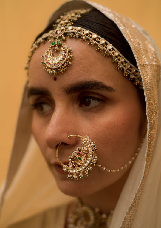 Golconda Multicolored Nath