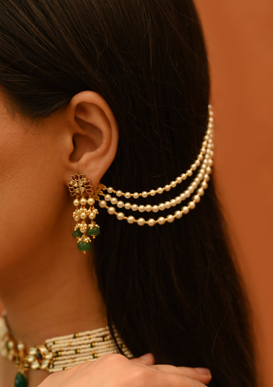 Perla Earchain (Pair)