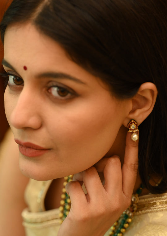 Agnee Earrings
