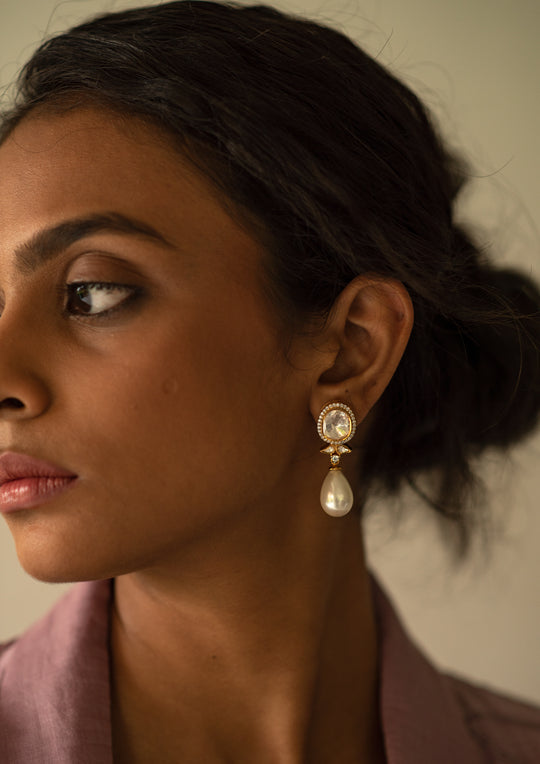 Sterling Silver Pearl Orai Earrings