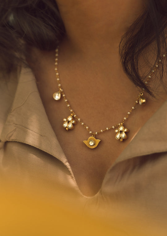 Delicate Tukra Necklace with Adjustable Length