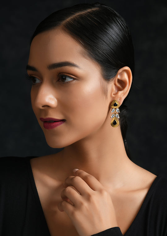 Textured Kundan Earrings with Black Onyx