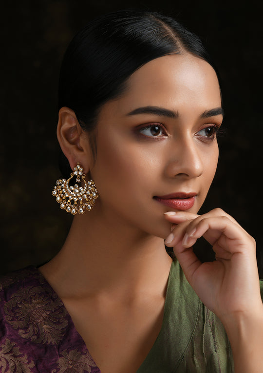 Navmi Rawa Chaandbalis With Fresh Water Pearls And Polki