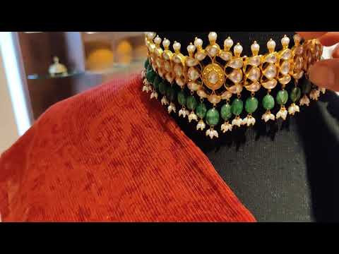 Traditional Gold Plated Kundan Choker With Semi-Emeralds