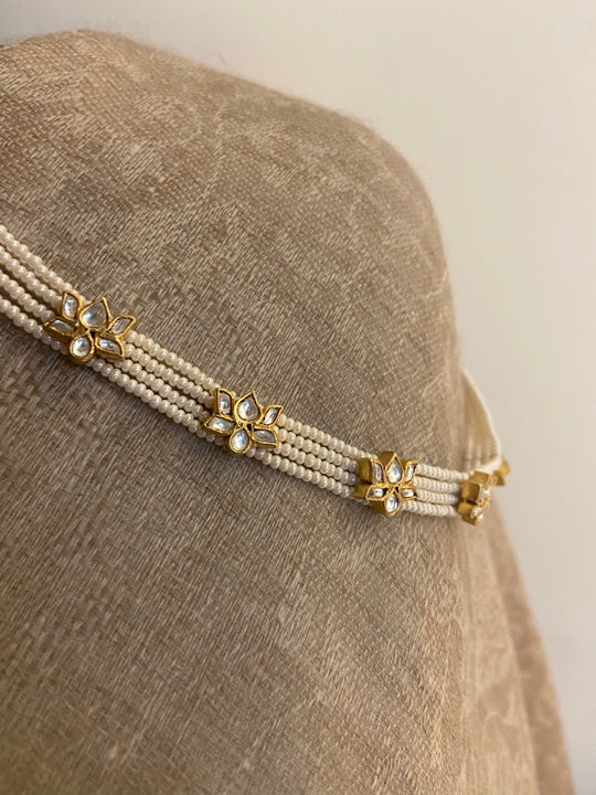 Brahma Choker