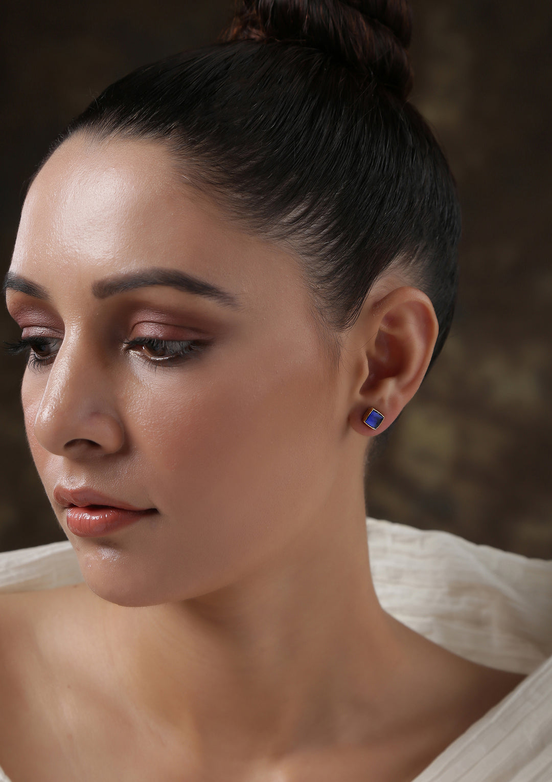 Boond Ocean Eyes Chokor Studs