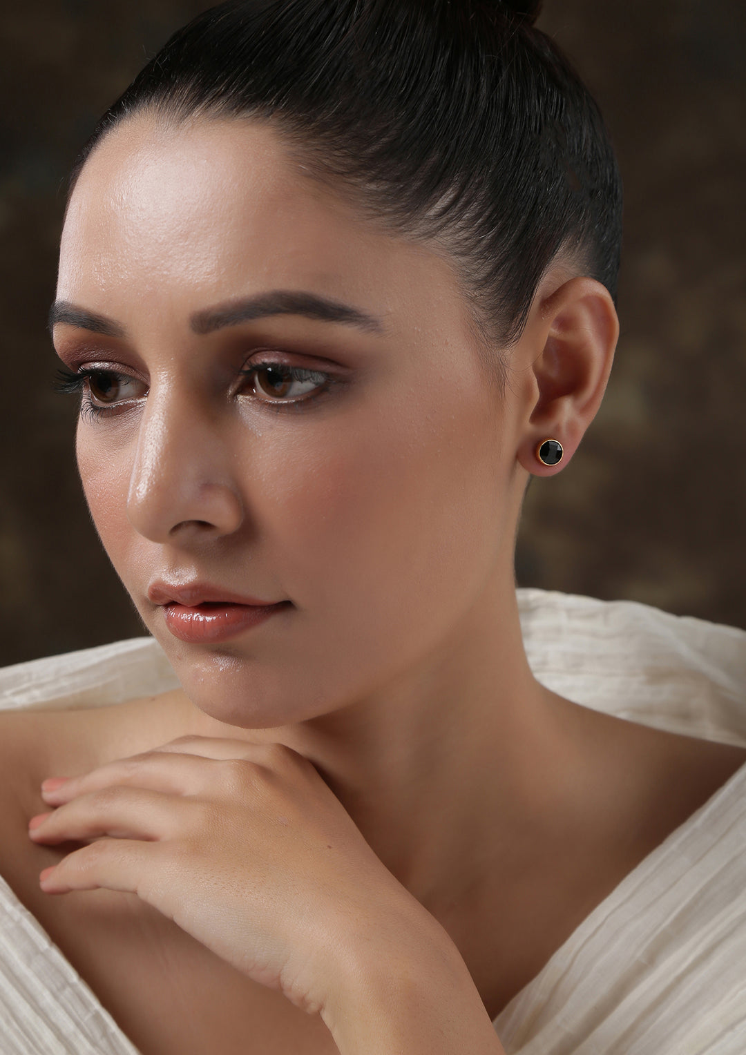 Boond Black Beauty Chakra Studs