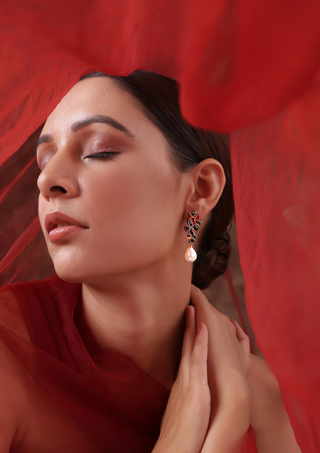 Dopehri Contemporary Peacock Cocktail Earrings With Pearls Drops