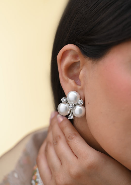Pearl Clover Earrings