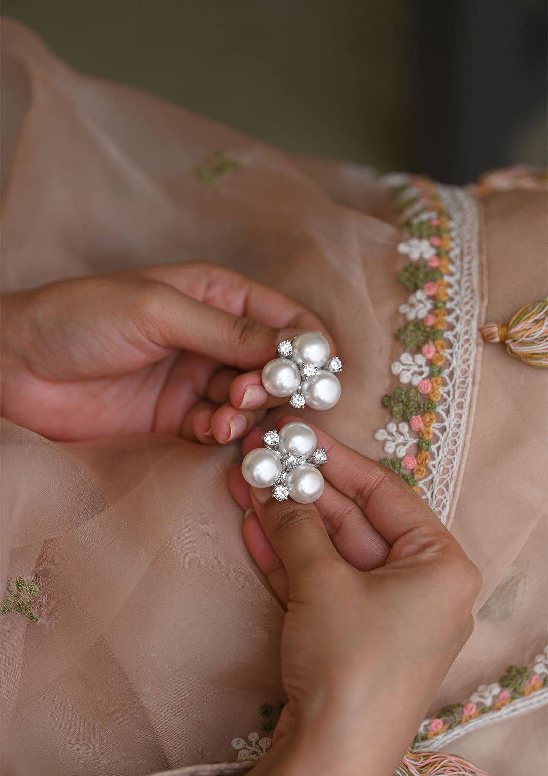 Pearl Clover Earrings