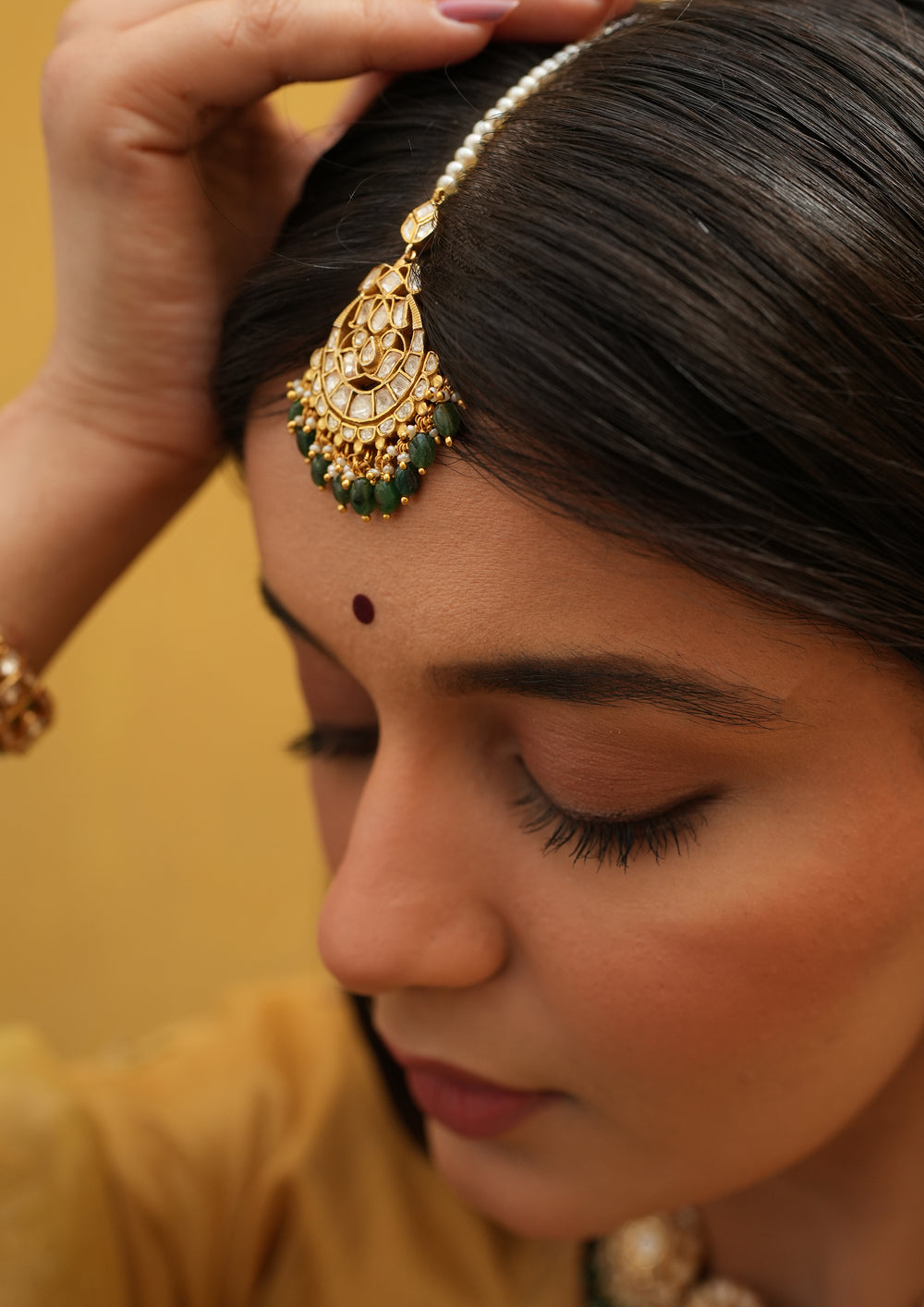 Sterling Silver Damini Semi-Emeralds Maangtika
