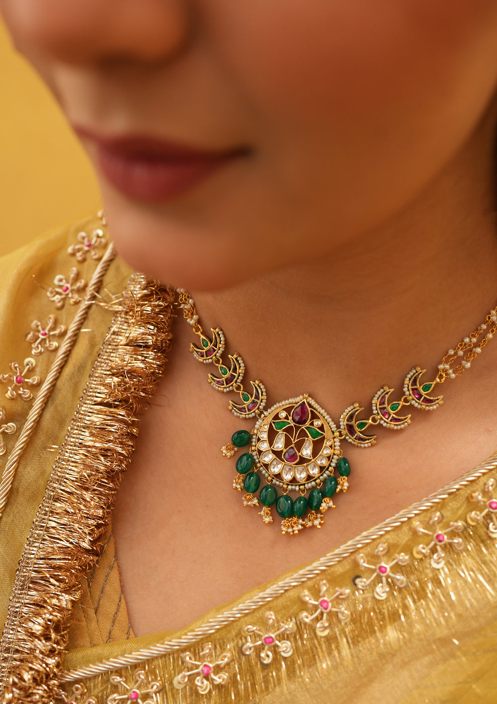Chandra Multicolored Choker