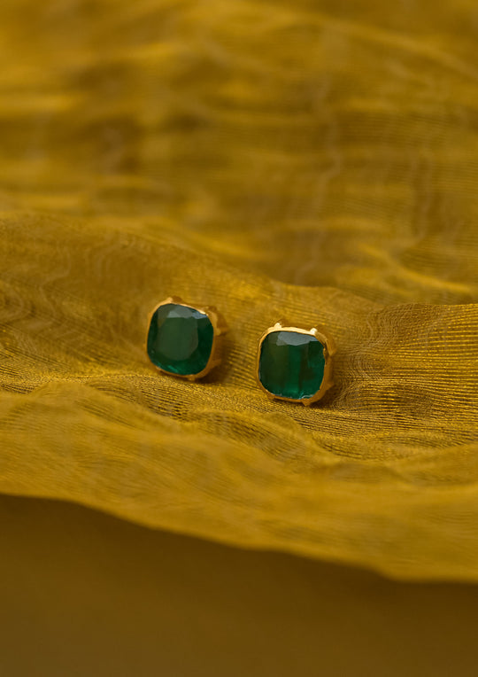 Sterling Silver Aam Panna Studs