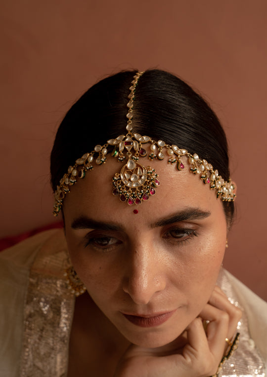 Gulabi Nagri Maathapatti