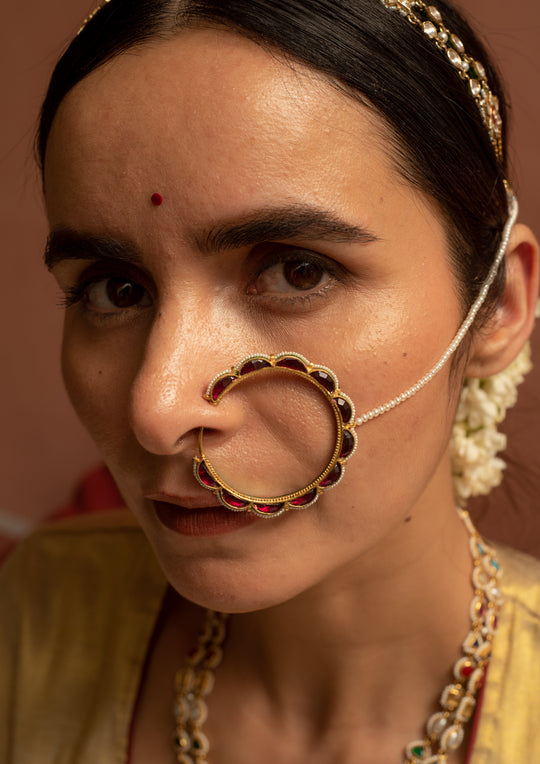 Gulabi Nagri Nath with Pearl Chain (Clip-On)