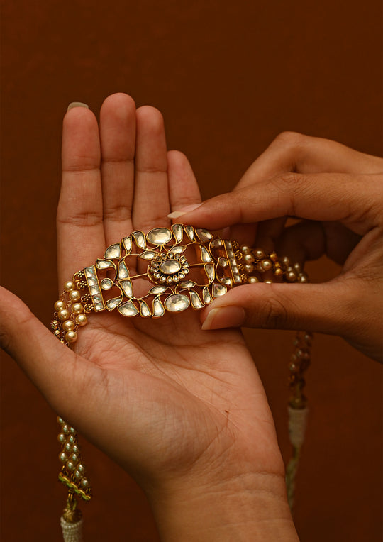 Hirana Choker