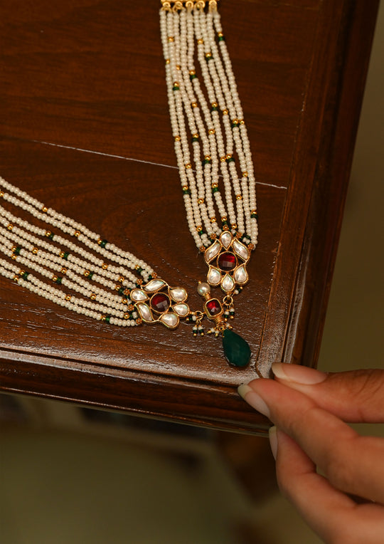 Dariya Necklace