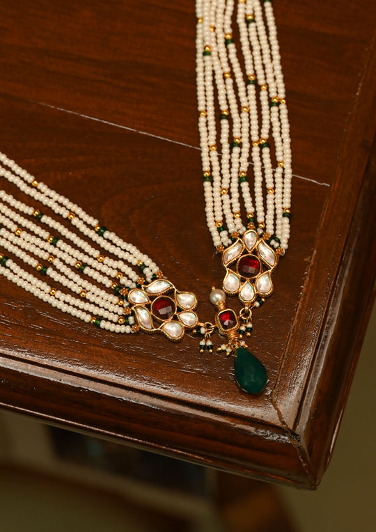 Dariya Necklace