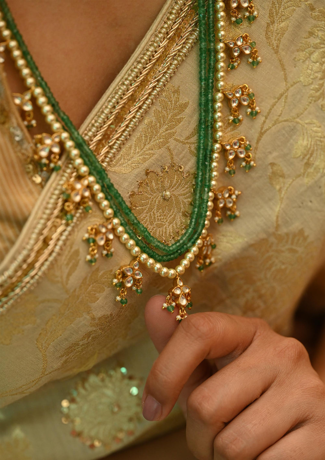 Nilofar Necklace