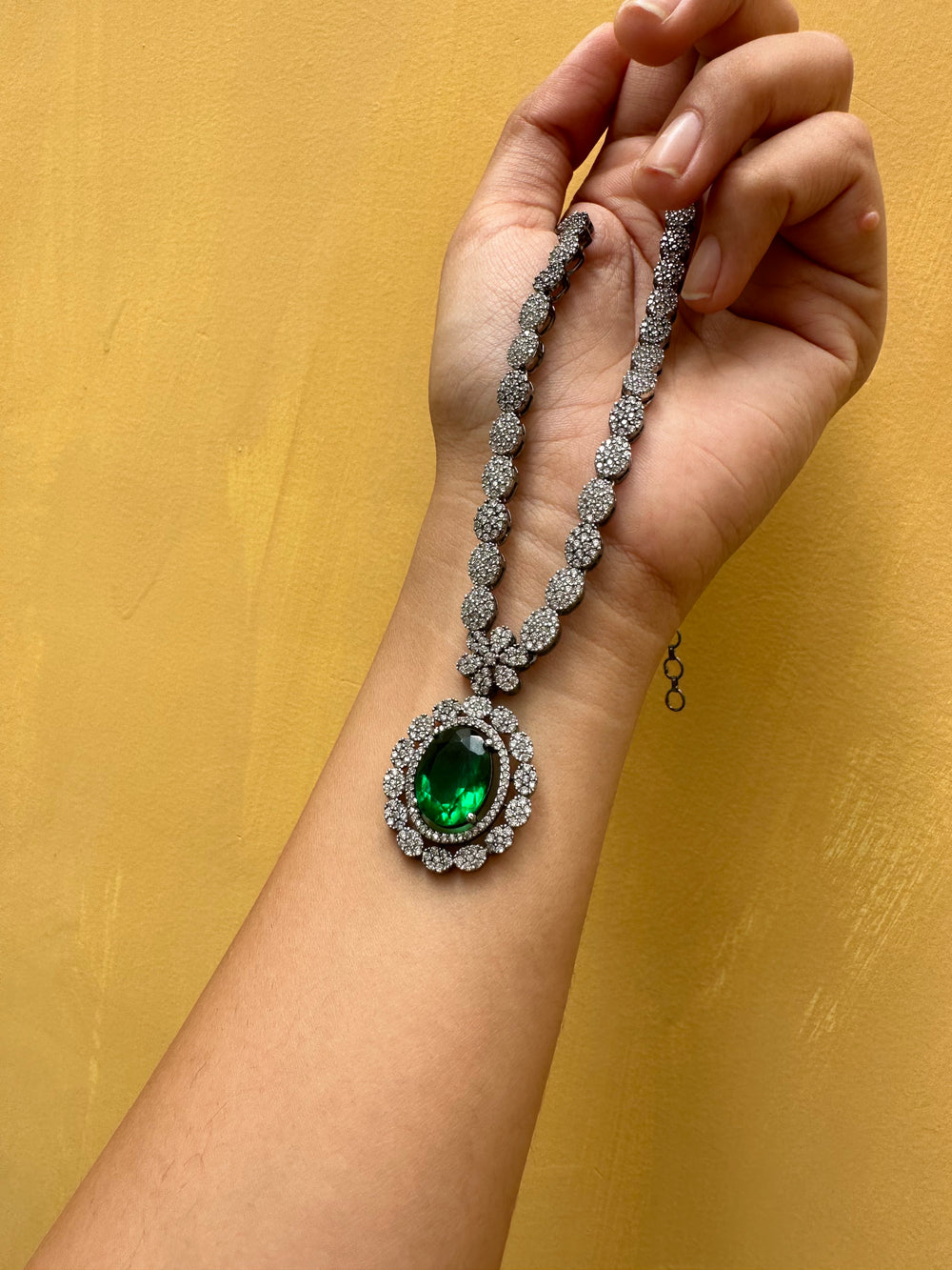 Ivy Necklace and Earrings