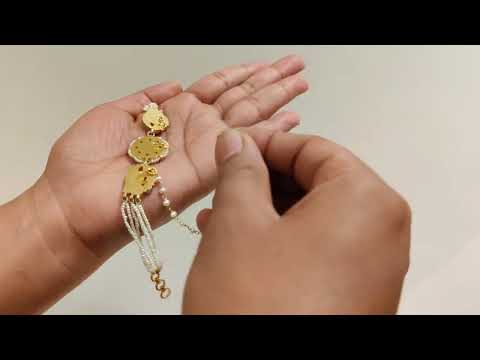 Sarayu Delicate Single Multipurpose Hathphool Bracelet and Ring