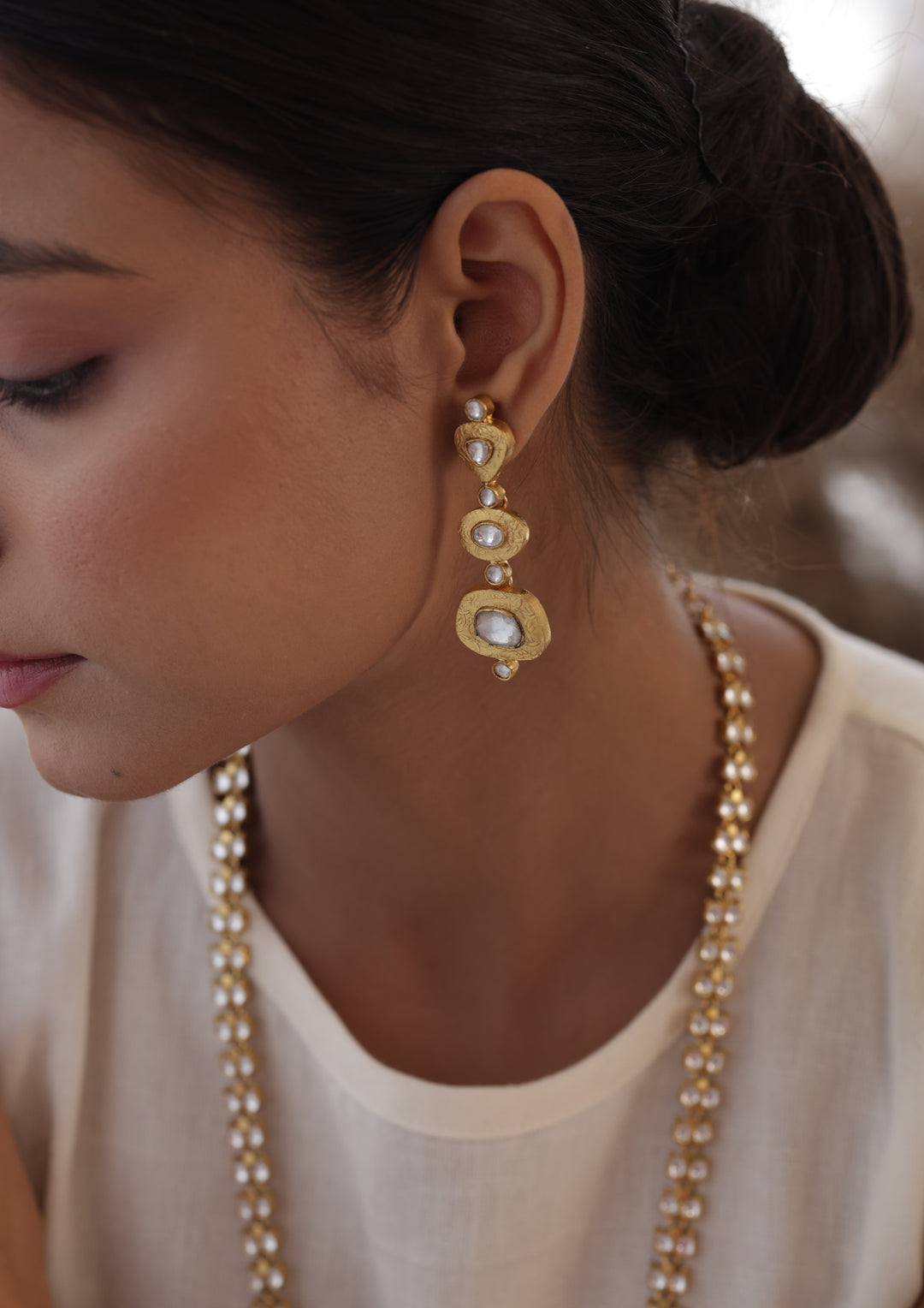 Dras Earrings