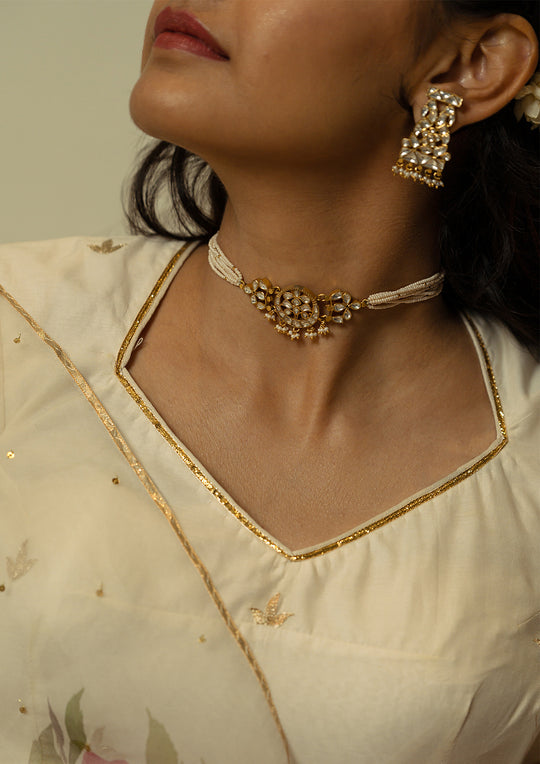 Classic Baariq Choker