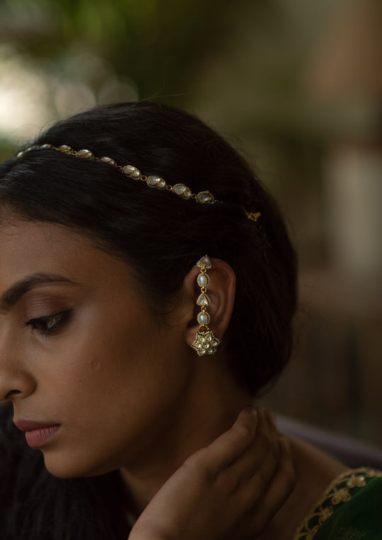 Naveli Studs