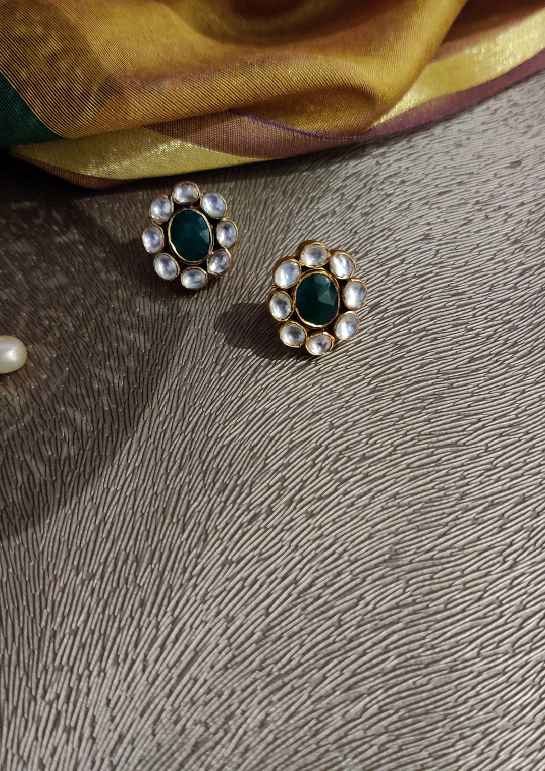 Dopehri Floral Green Onyx Polki Studs