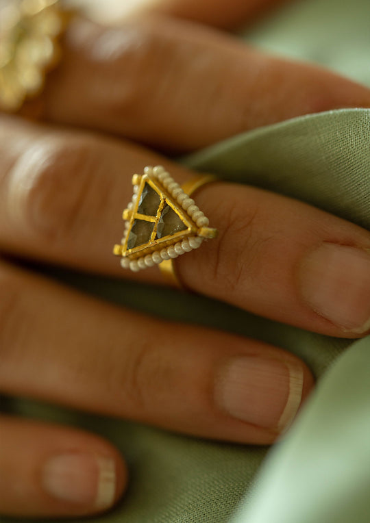 Antique Pyramid Adjustable 'Tukra' Midi Finger/Toe Ring