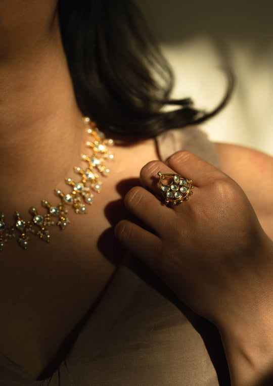 Tear Drop Kundan 'Tukra' Adjustable Ring