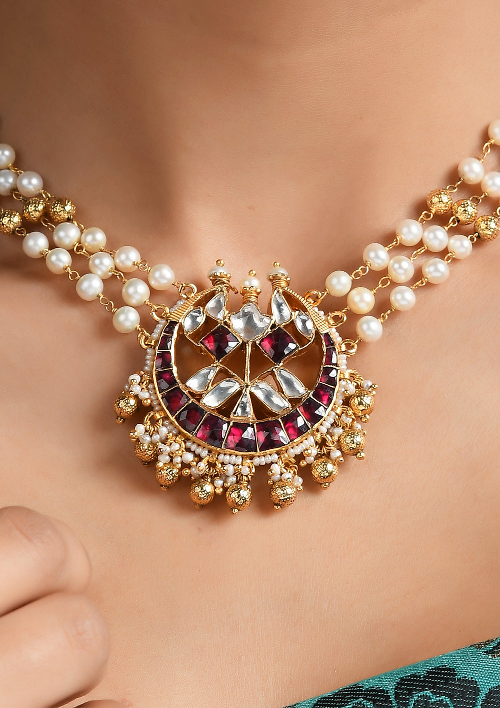 Navmi Semi Choker With Pearls and Half Moon Pink Centerpiece