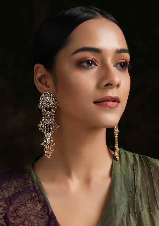 Long Monochrome Macha Earrings With Pearls