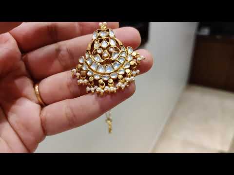 'Navmi' Classic Monochrome Pankhi Maangtika With Pearl String