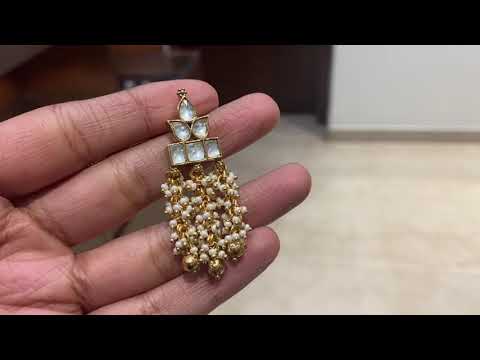 Classic Nargis Earrings