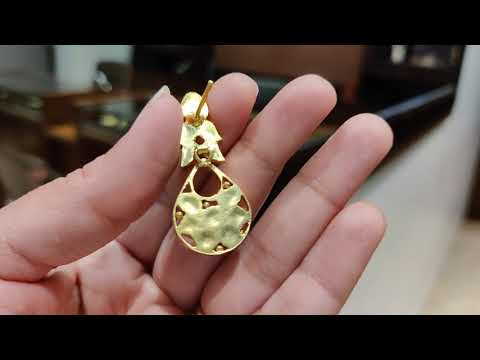 Classic Polki Cockatail Earrings With Gold Plating