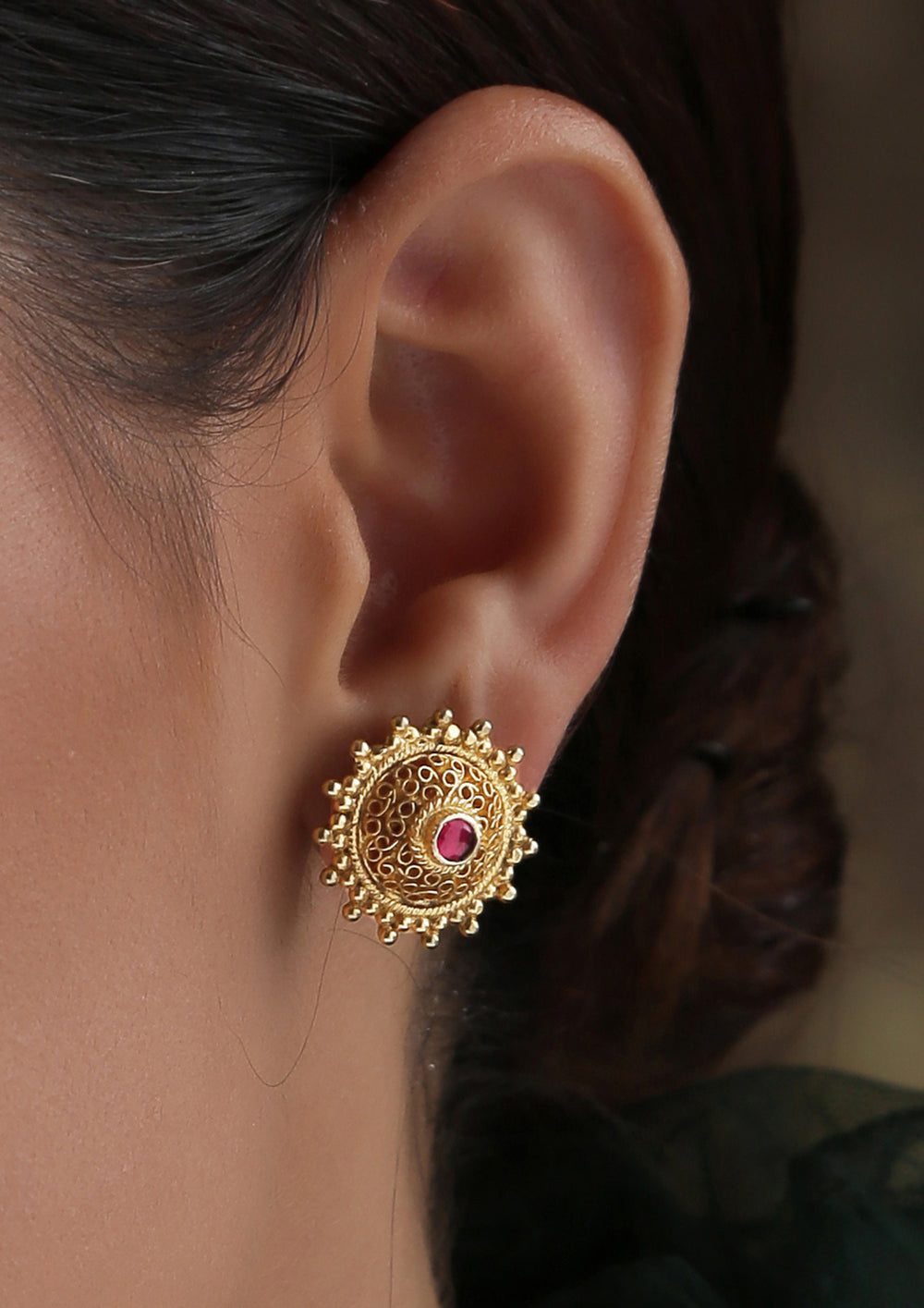 Dopehri Small Filligree Sun Studs